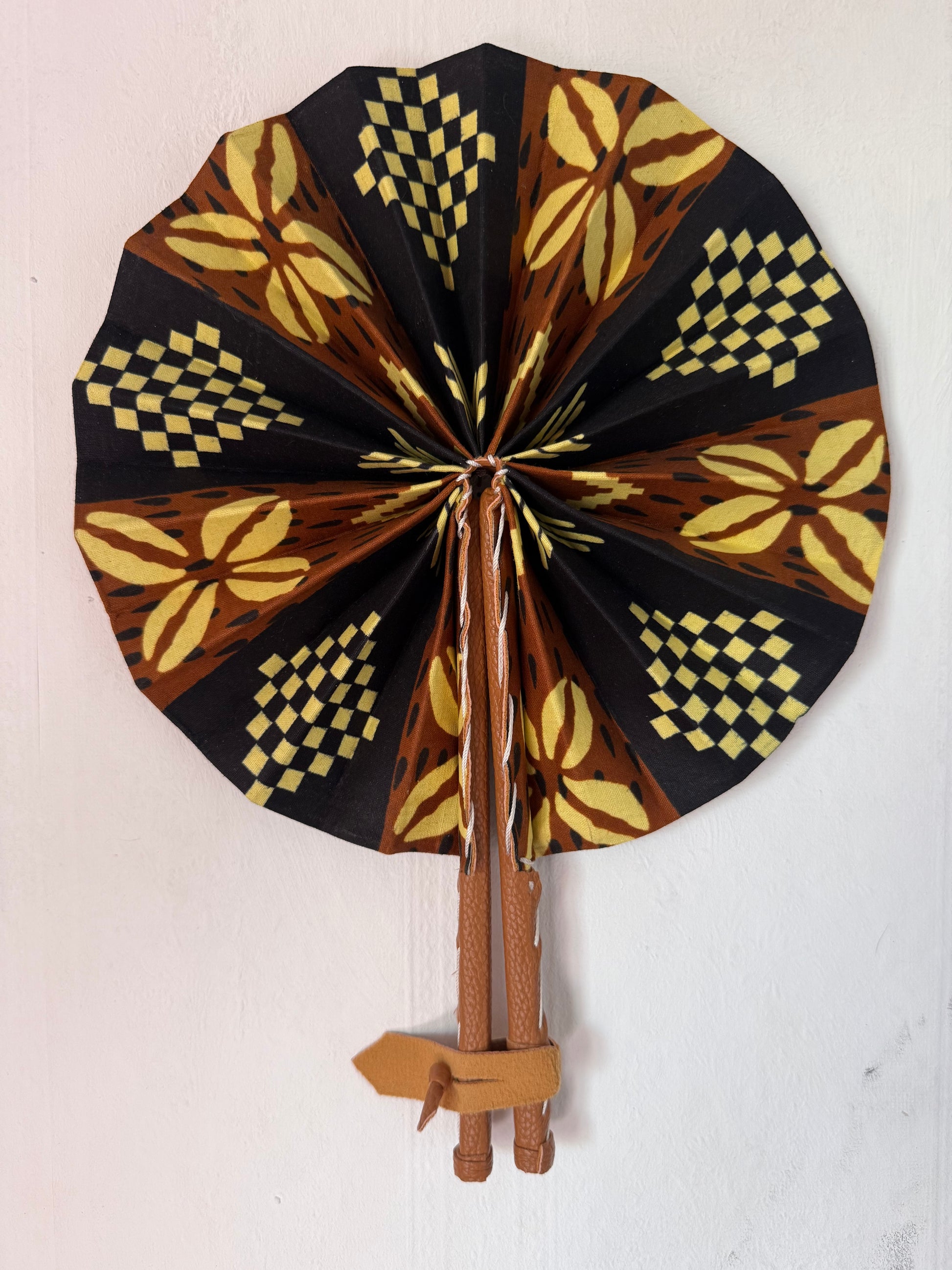 Hand fan