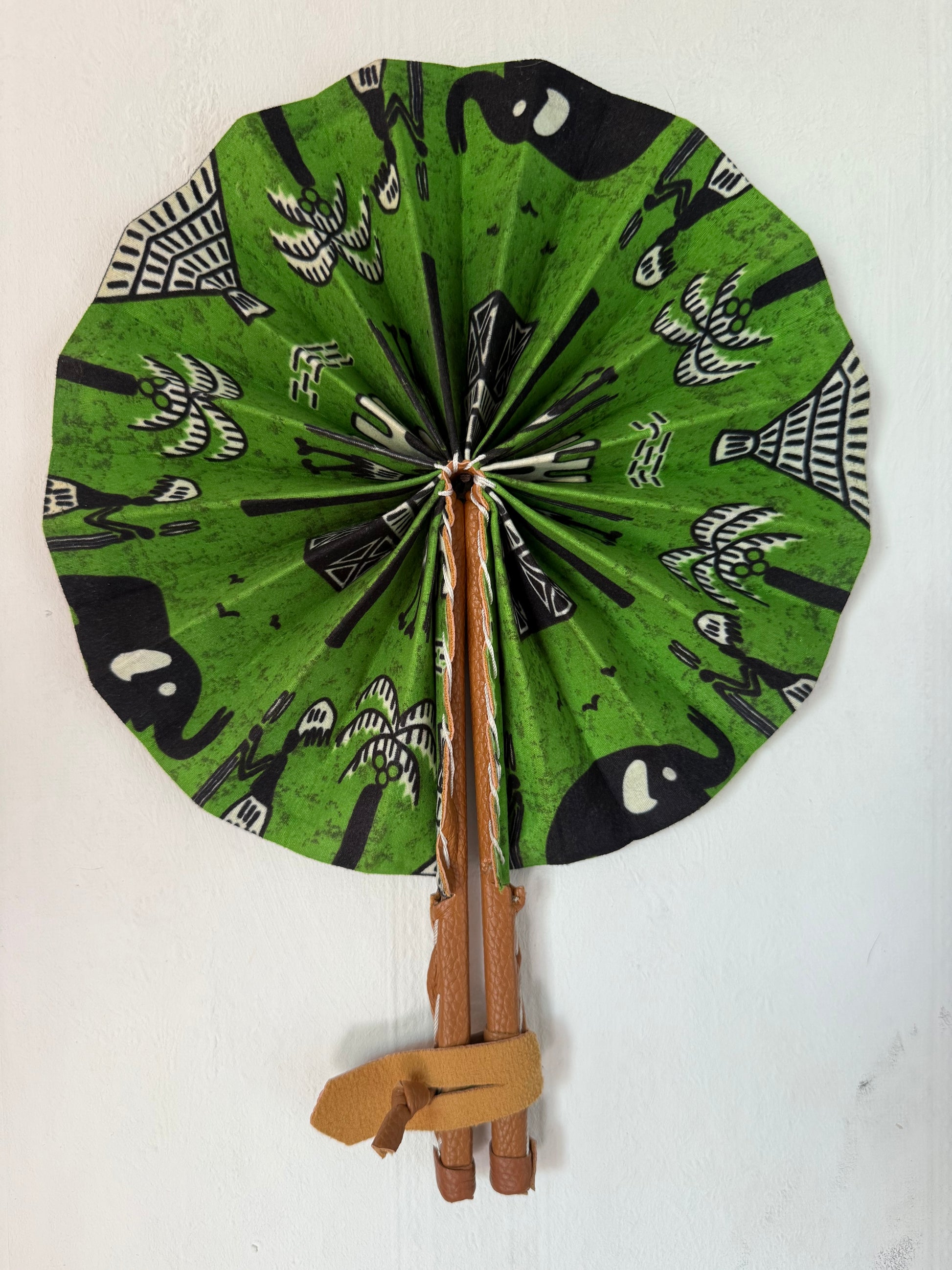 Hand fan